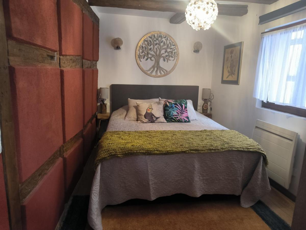 Appartements - 1 Mn Du Centre 希伯维列 外观 照片