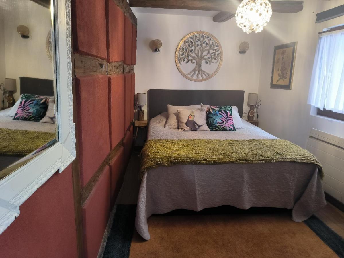 Appartements - 1 Mn Du Centre 希伯维列 外观 照片